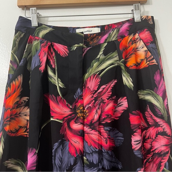 Women’s M Wide Leg Pleated Pants Dark Floral Fairy Grunge Boho Whimsigoth Office - Picture 4 of 9